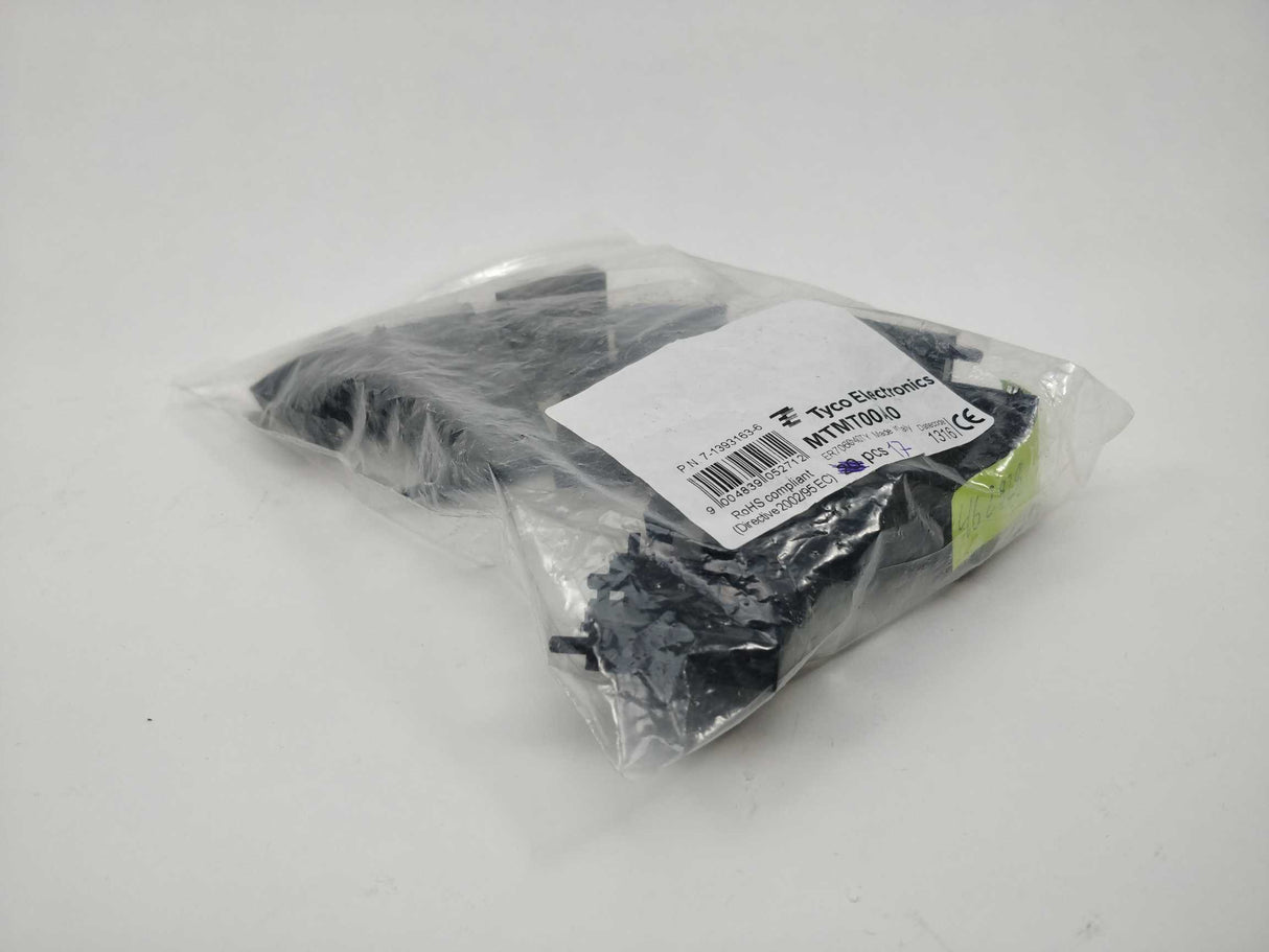 Tyco Electronics MTMT00A0 TE Connectivity 17 Pcs.