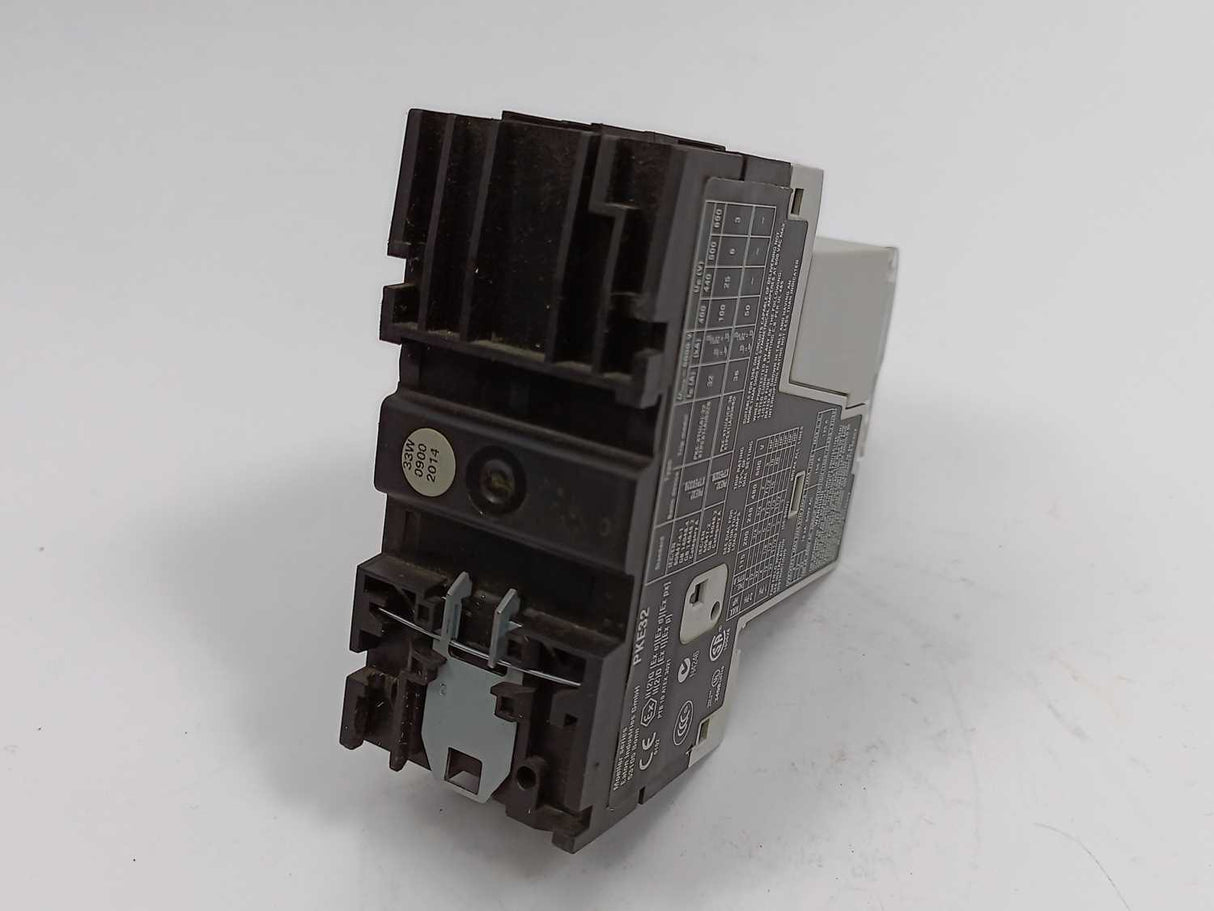 Eaton XTPE032B With XTPEXT032B