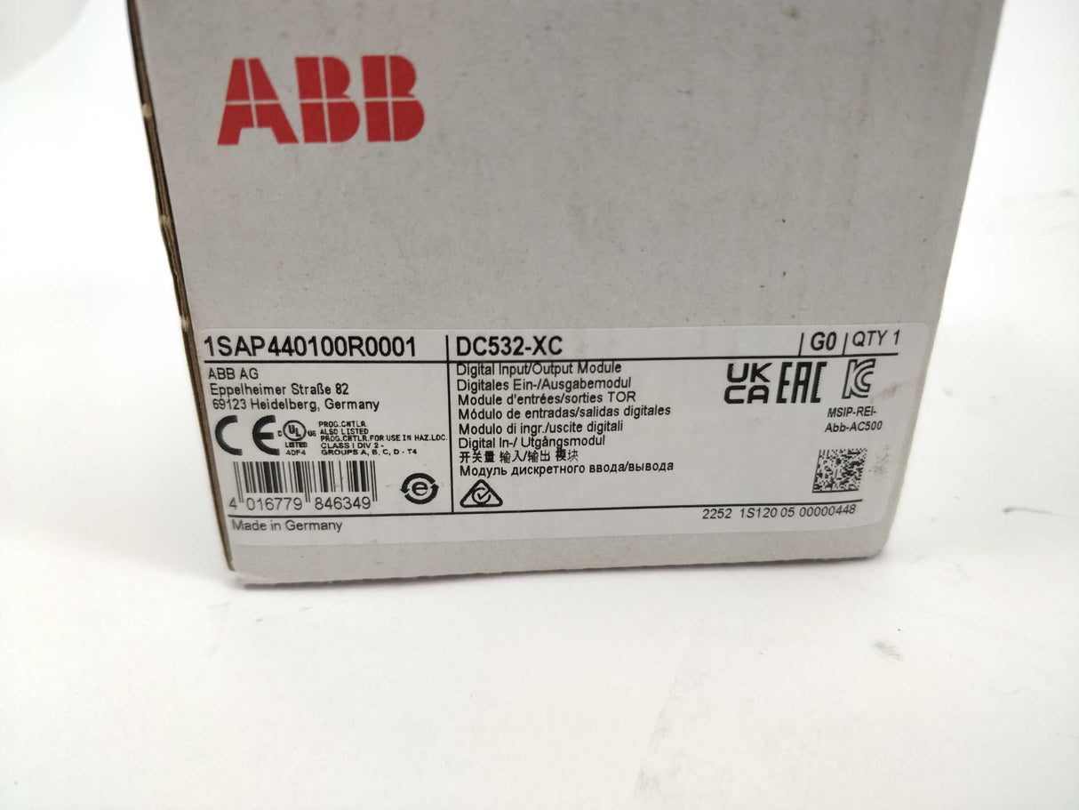 ABB 1SAP440100R0001 DC532-XC, Digital Input/Output Module