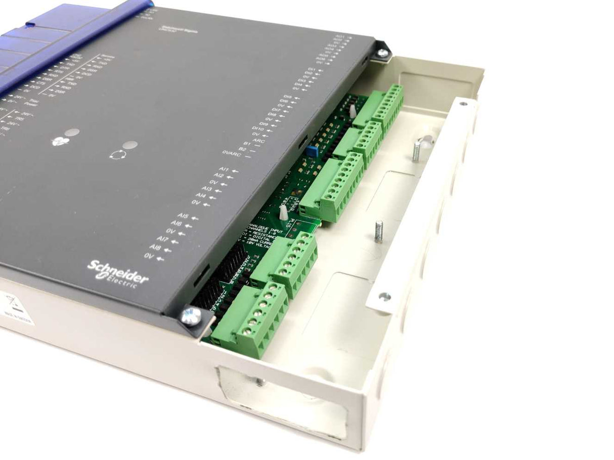 Schneider Electric S632E UNC632 Universal Network Controller