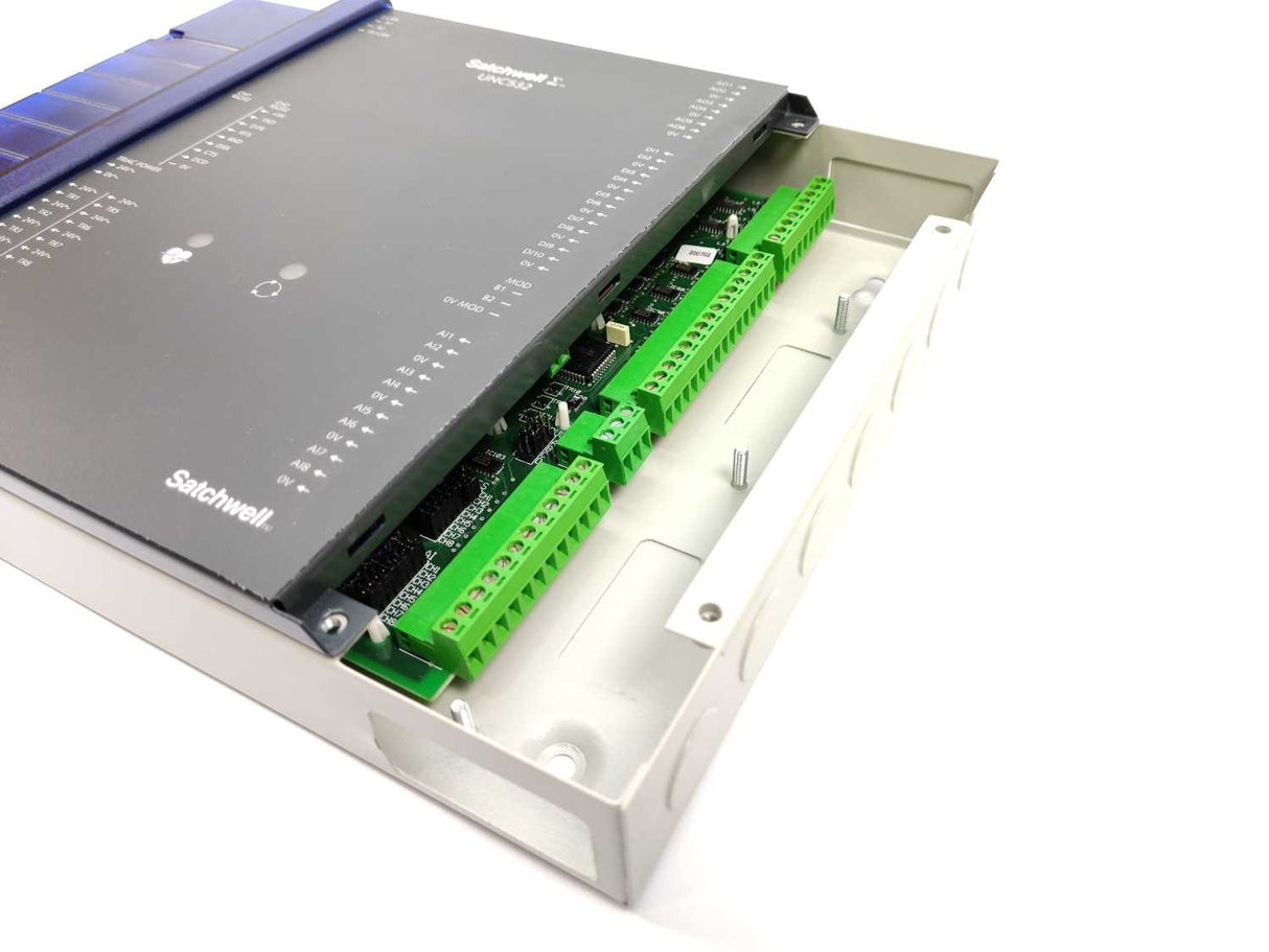 Satchwell UNC 532 Universal Network Controller