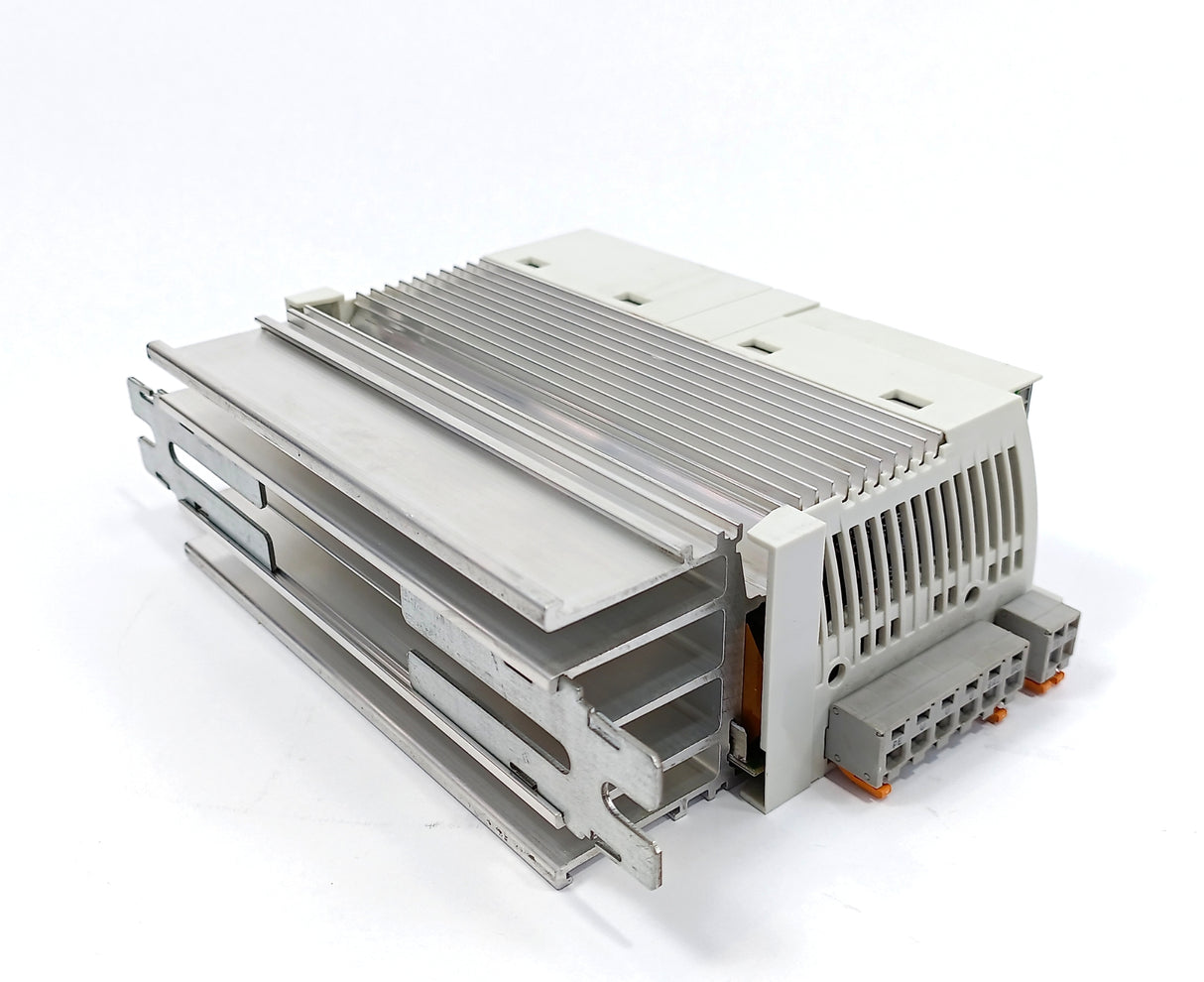 LENZE E82EV751S2B 00422961, 8200 VECTOR INVERTER