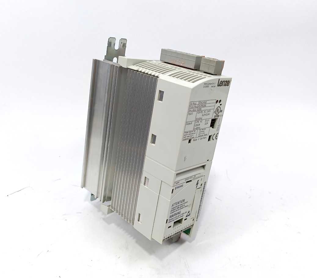 LENZE E82EV551S2B 00421450 Vector inverter 240V E82EV551-2B