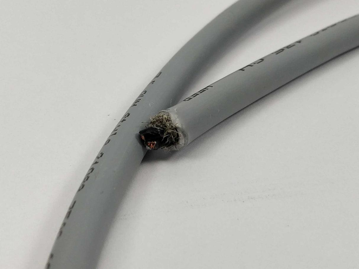 Schneider Electric VW3M1C20R10 LXM28 STO cable, 1m