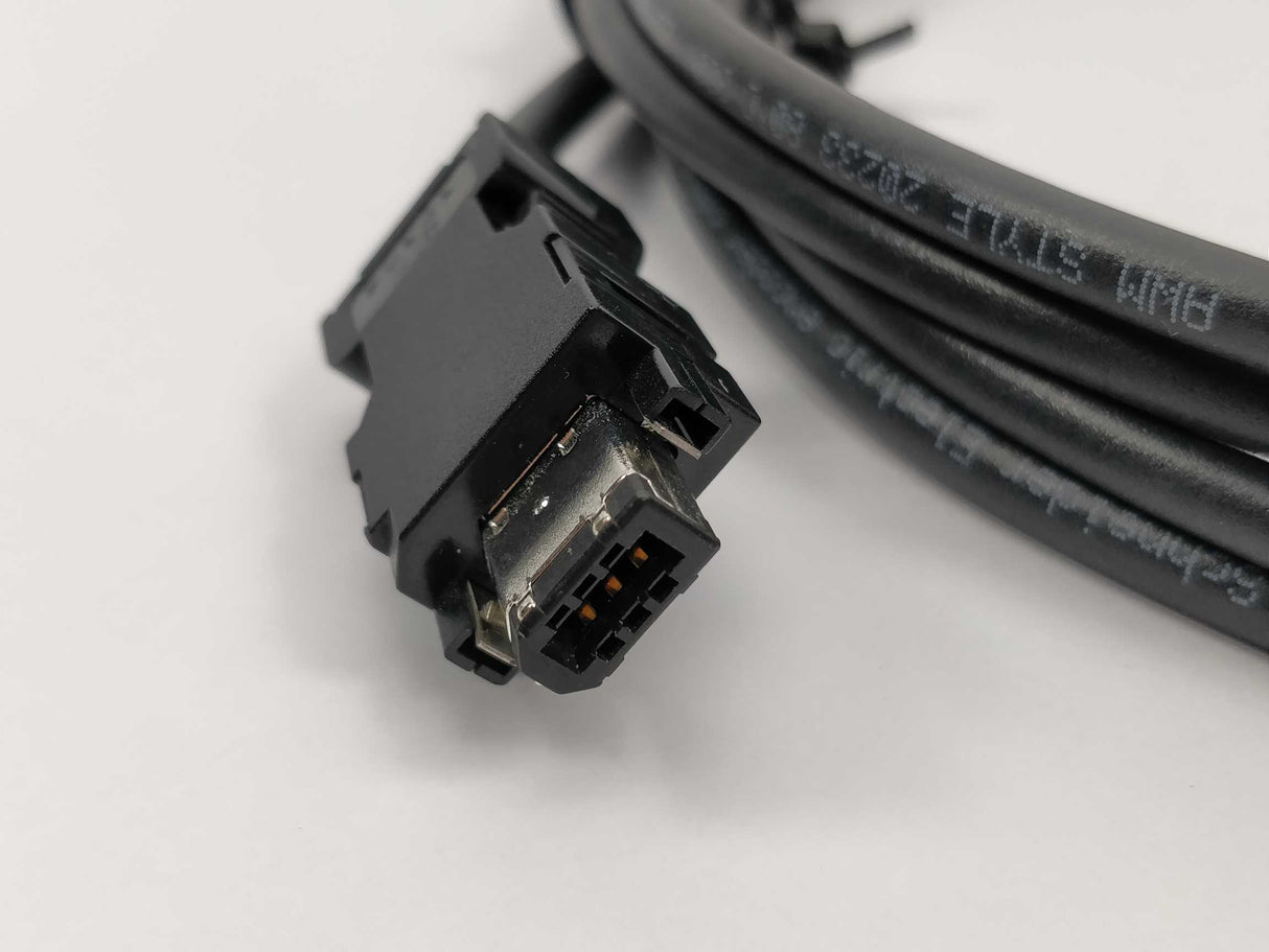 Schneider Electric E132956 Encoder Cable 1.5m