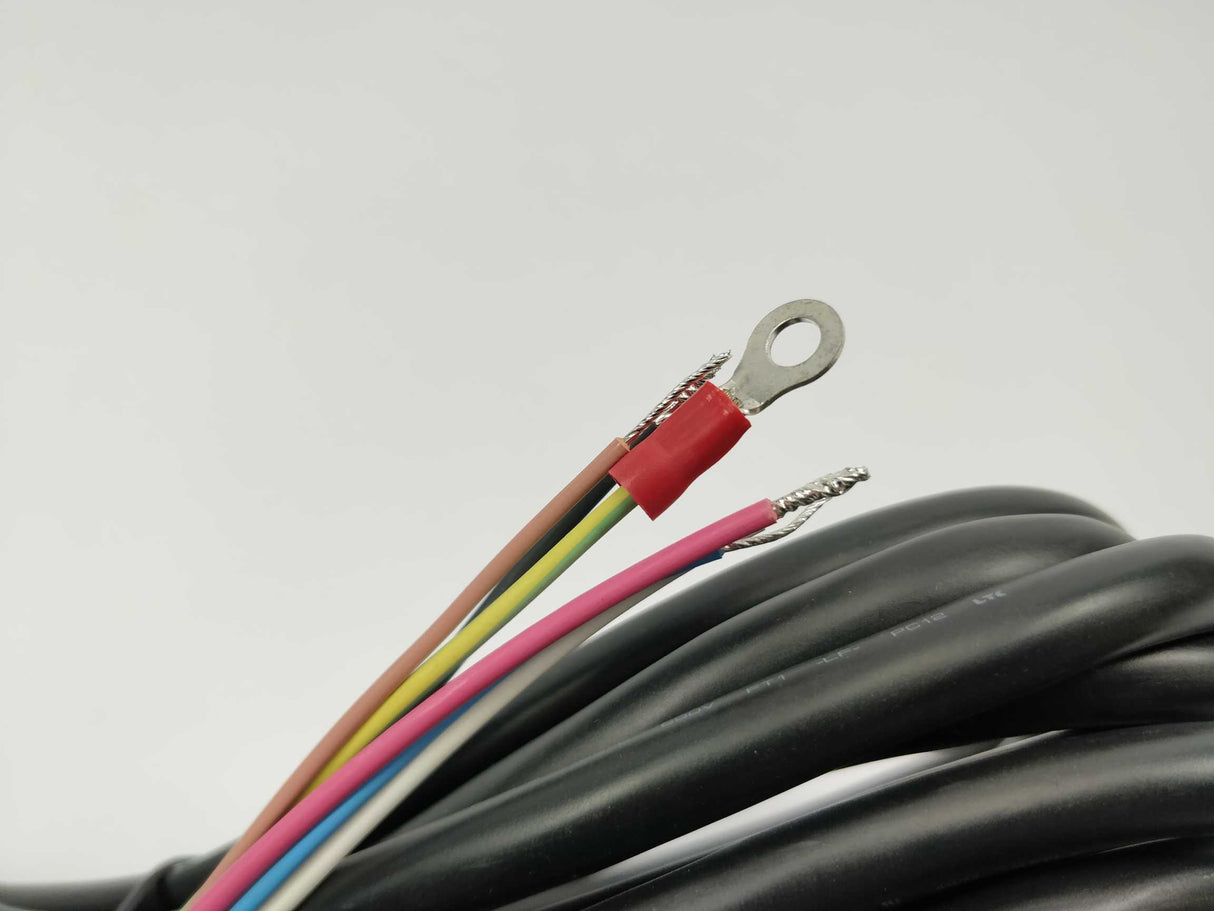 Schneider Electric VW3M5111R50 Power Cable, 5m