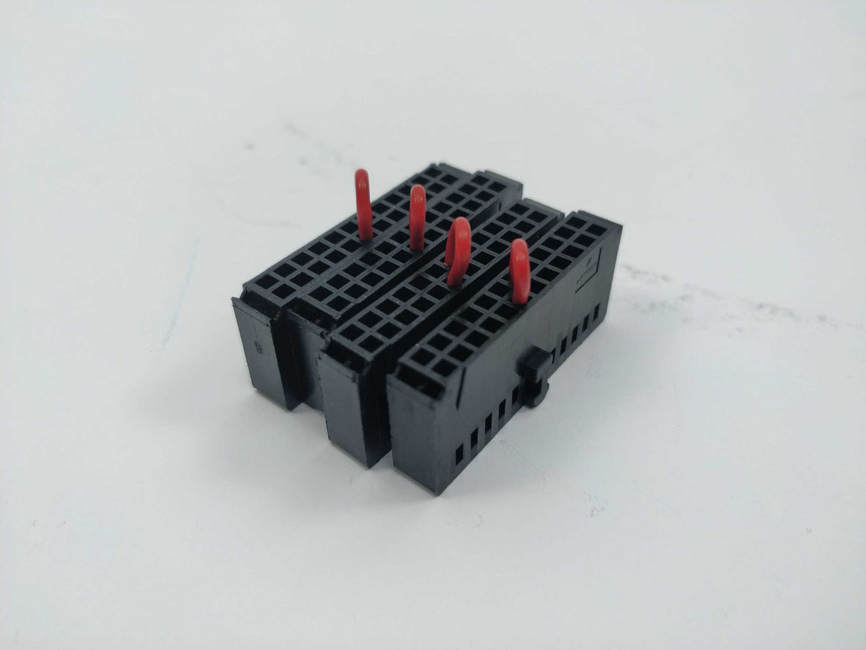 Schneider Electric VW3M8820 Removable Connector for eSM Distribution Unit