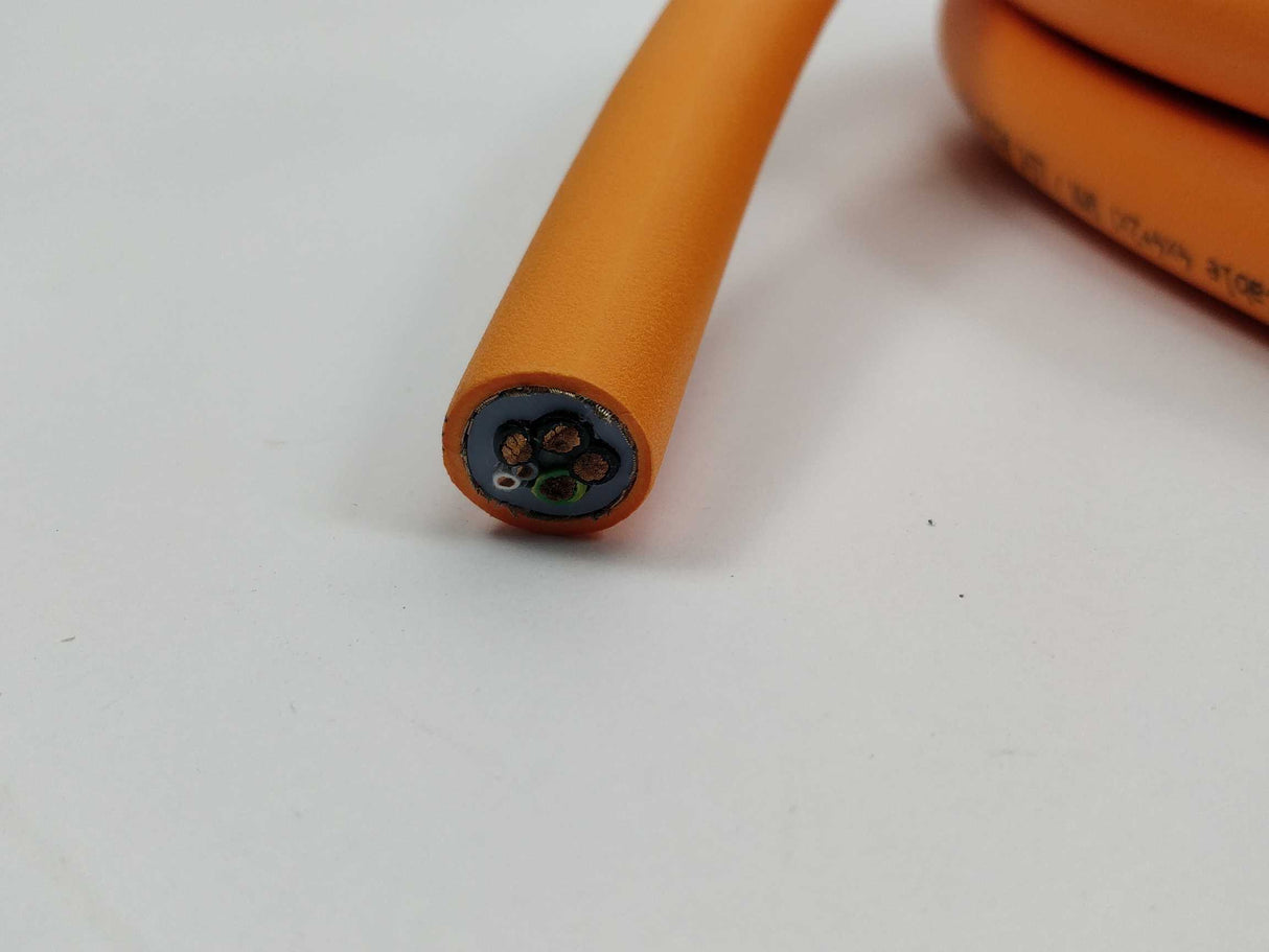 Schneider Electric VW3M5103R150 Motor Cable, 15m, M40 - open, 4mm²