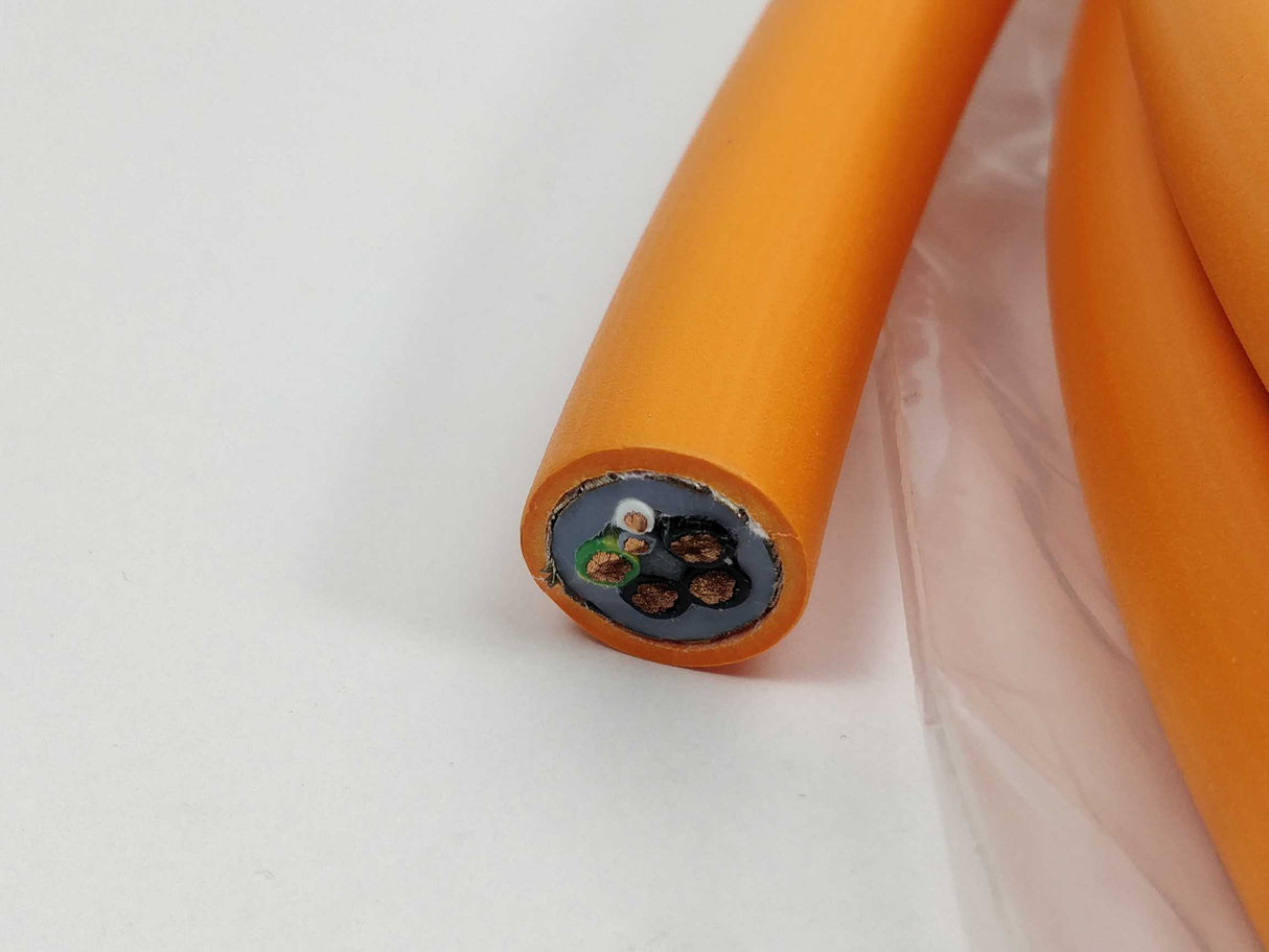 Schneider Electric VW3M5103R100 Motor Cable 10m, M40 - open, 4mm²