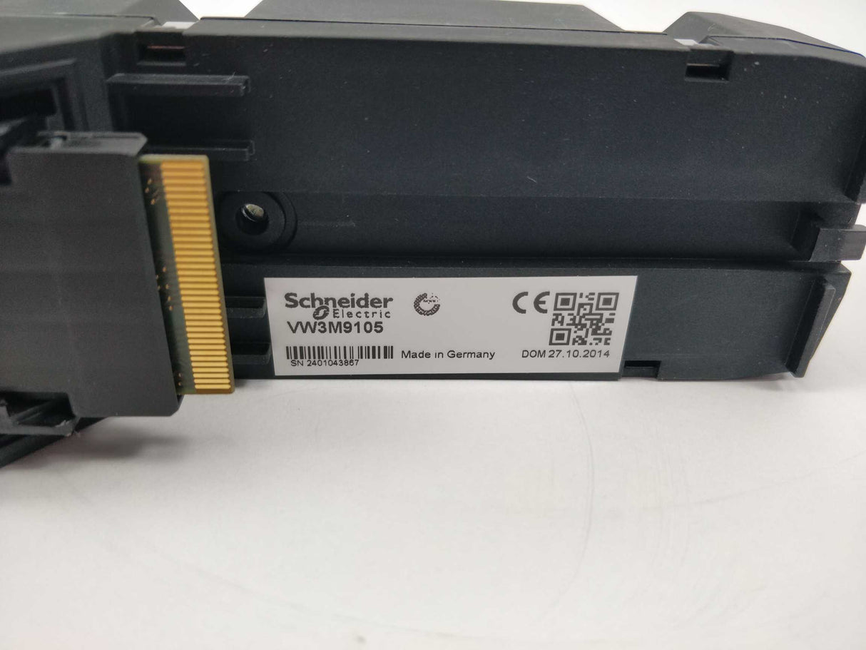 Schneider Electric VW3M9105 LXM32I module terminal CAN,4DI,2DO,STO