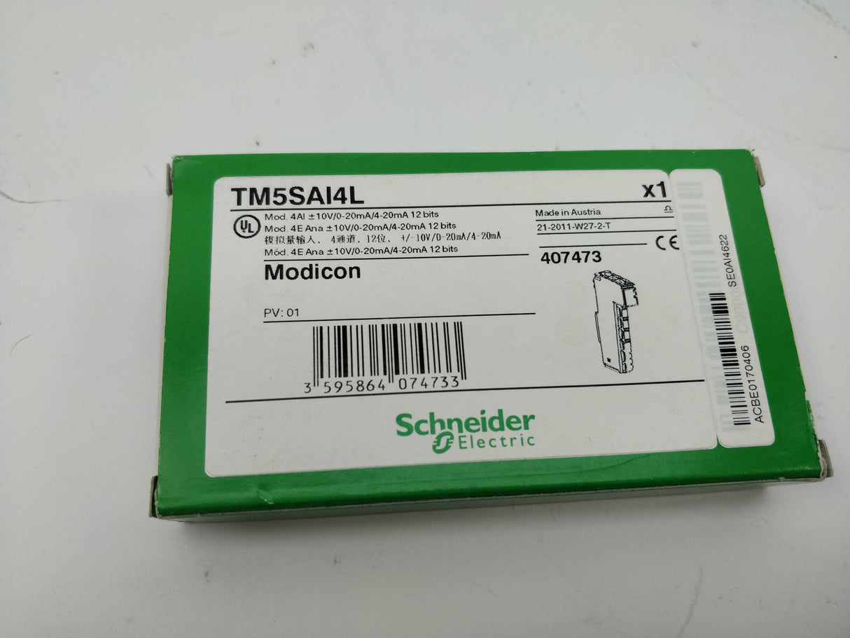 Schneider Electric TM5SAI4L 4 analog input. +/- 10 V / 0-20mA / 4-20mA - 12Bits