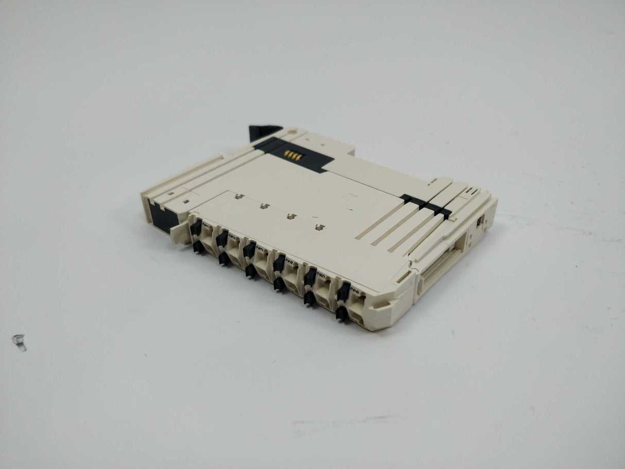 Schneider Electric TM5SAI2H Bus Base 24Vdc I/O Power Segment