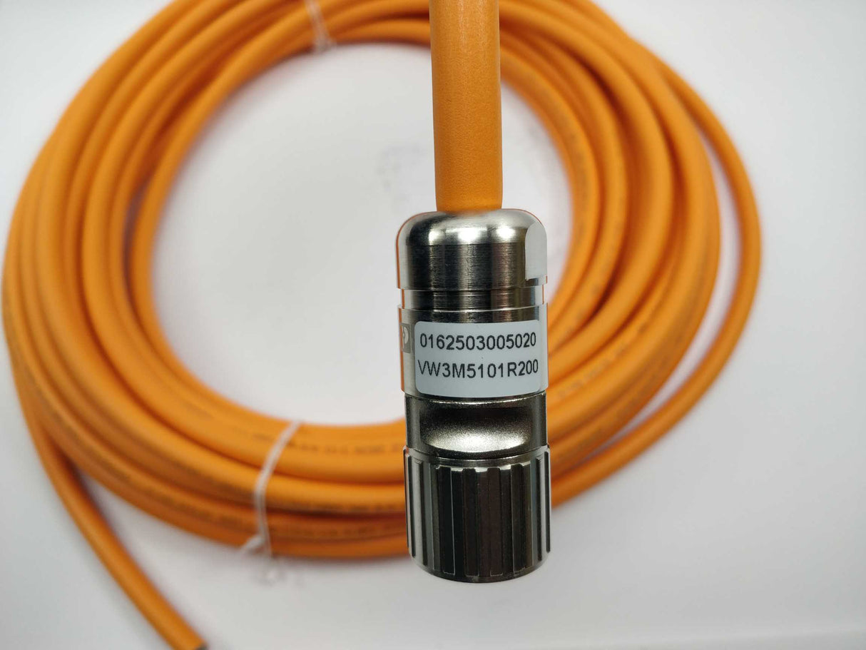 Schneider Electric VW3M5101R200 Motor cable, 20m, M32 - open 1,5mm²
