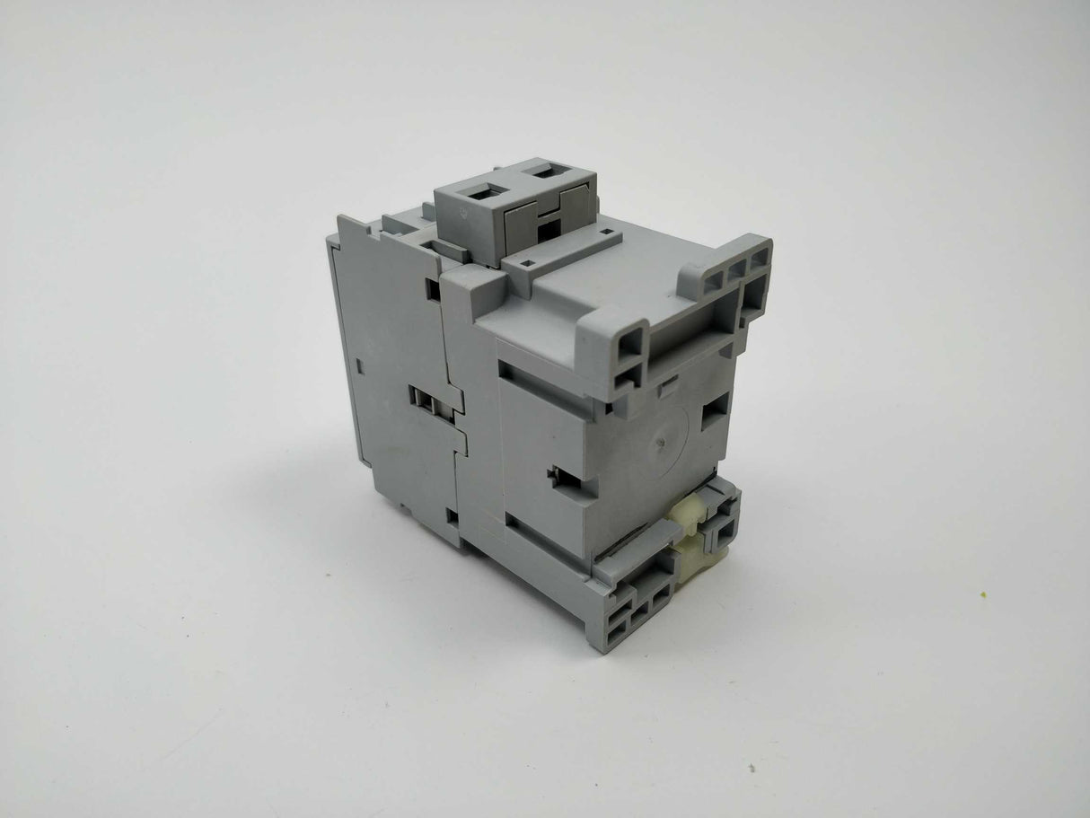 AB 100-C09KF01 Contactor. Ser.A. Coil 230V 50/60Hz