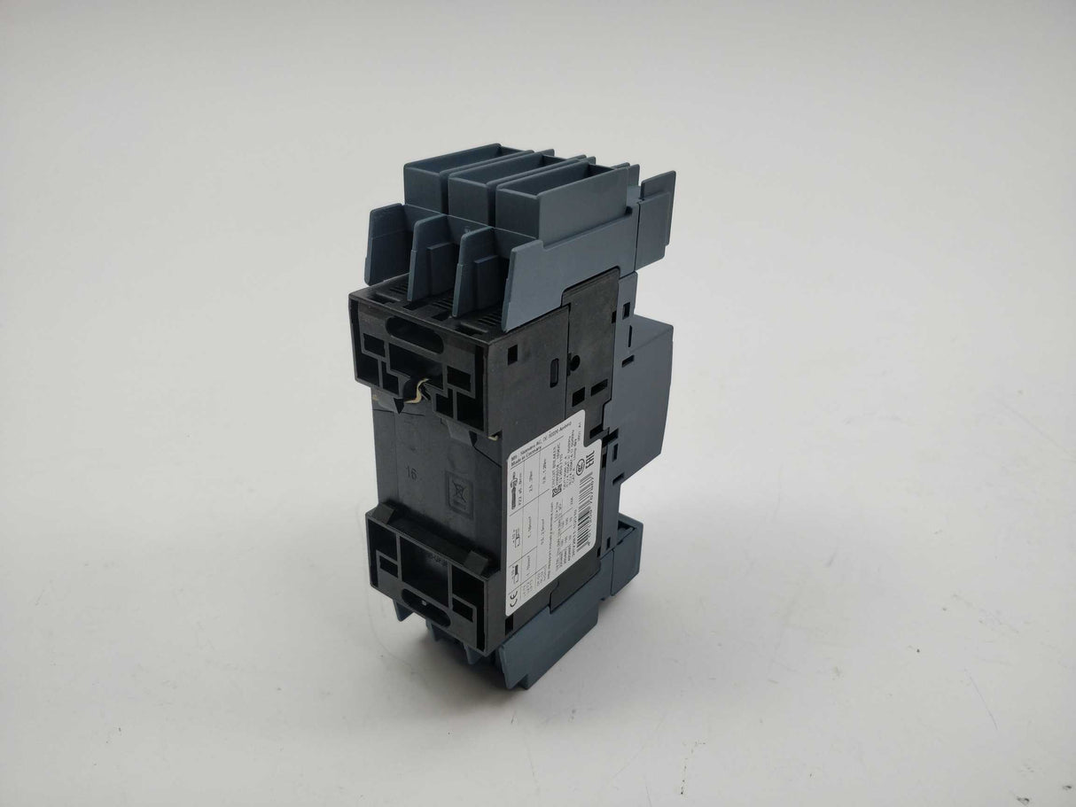 Siemens 3RV2811-1DD10 Circuit breaker. 3,2A
