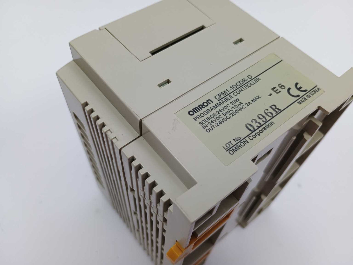 OMRON CPM1-10CDR-D SYSMAC CPM1 Programmable Controller