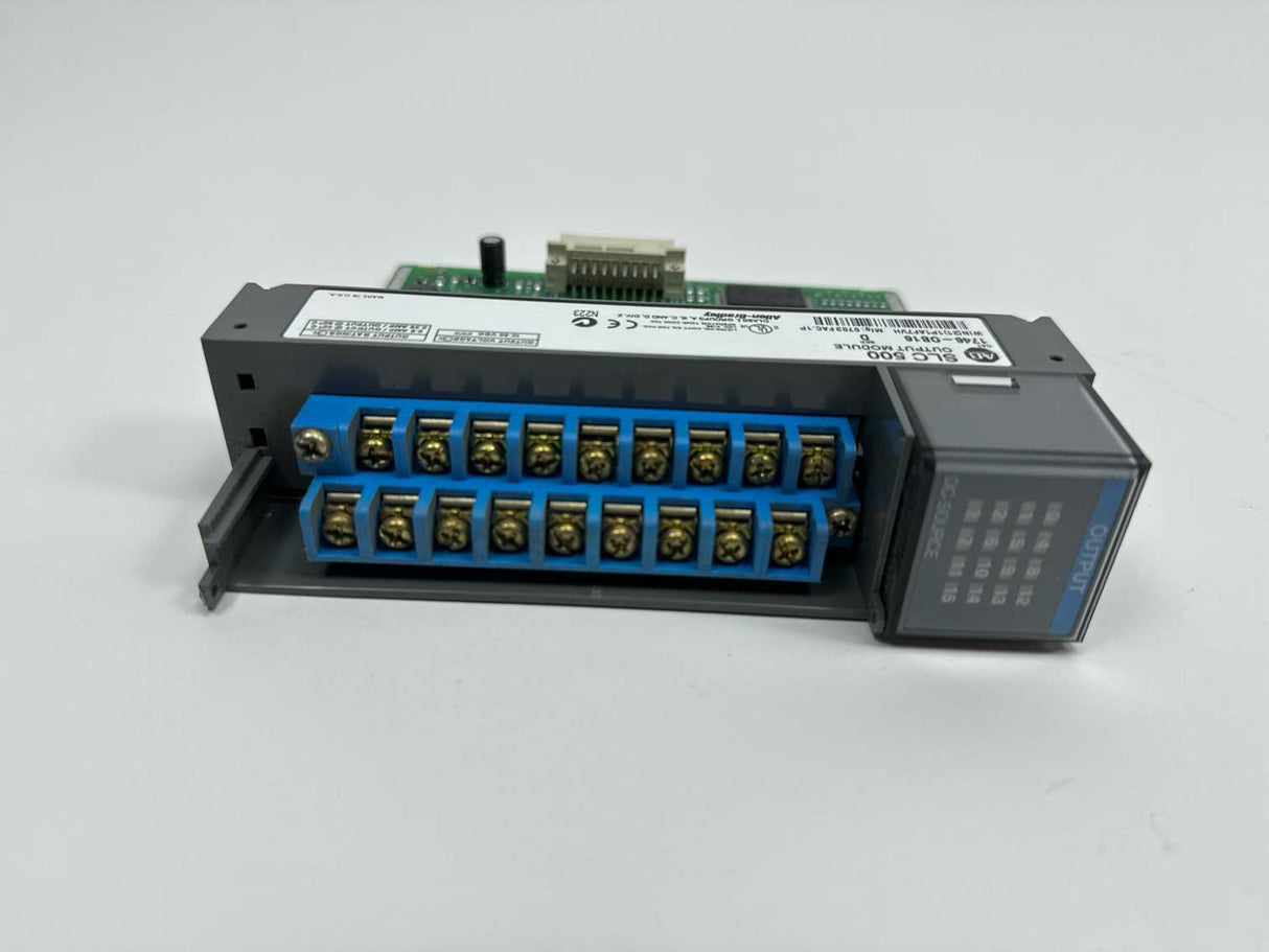 AB 1746-OB16 Ser. D SLC 500 Output Module