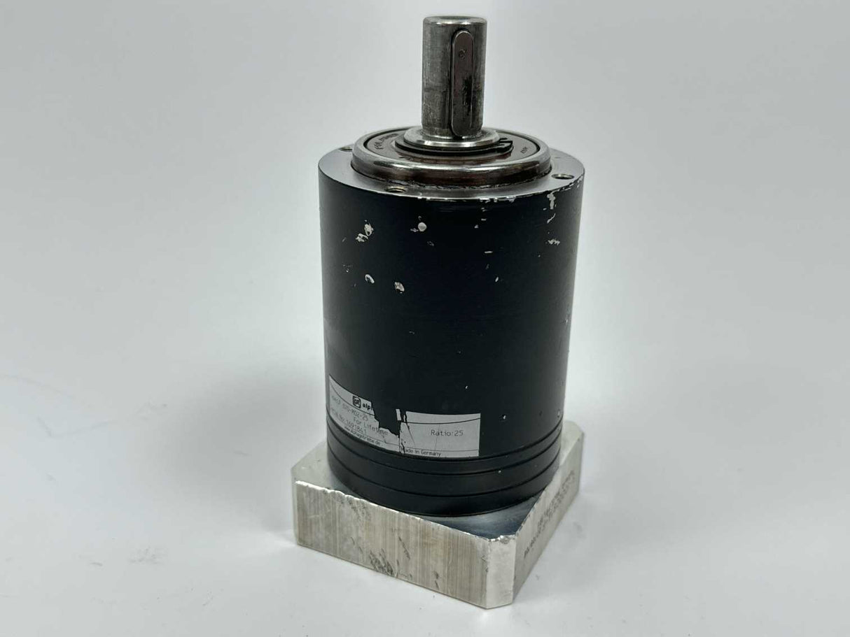 Alpha LP070-M02-25-111-000 Gear Reducer