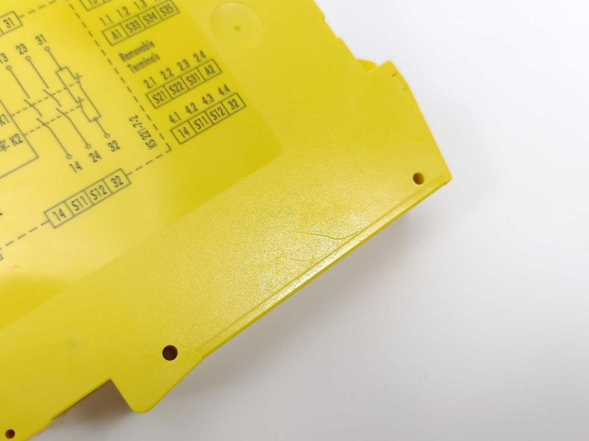 SICK 6024893 Safety relay, Type: UE43-2MF2D2