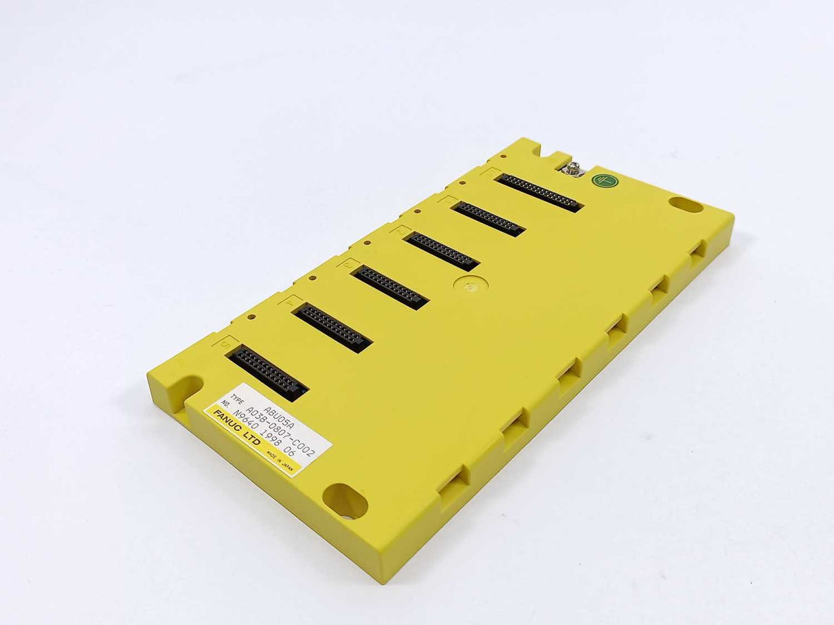 FANUC LTD A03B-0807-C002 5-Slot Backplane ABU05A