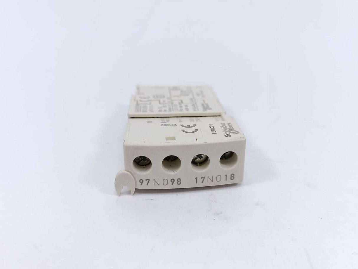 Schneider Electric LU9BC20 Terminal Block with LUA1C200