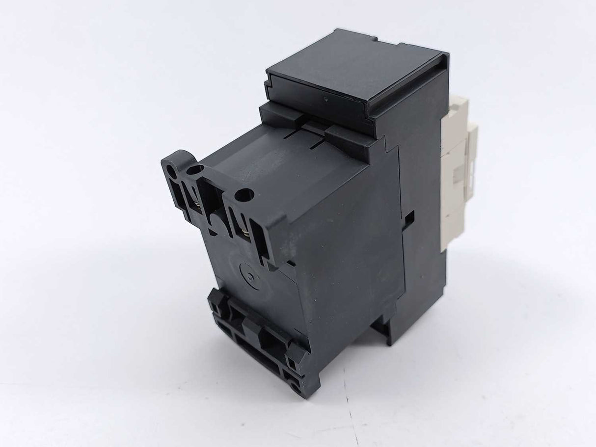 Schneider Electric LC1D093BL Contactor 24VDC 2,4W