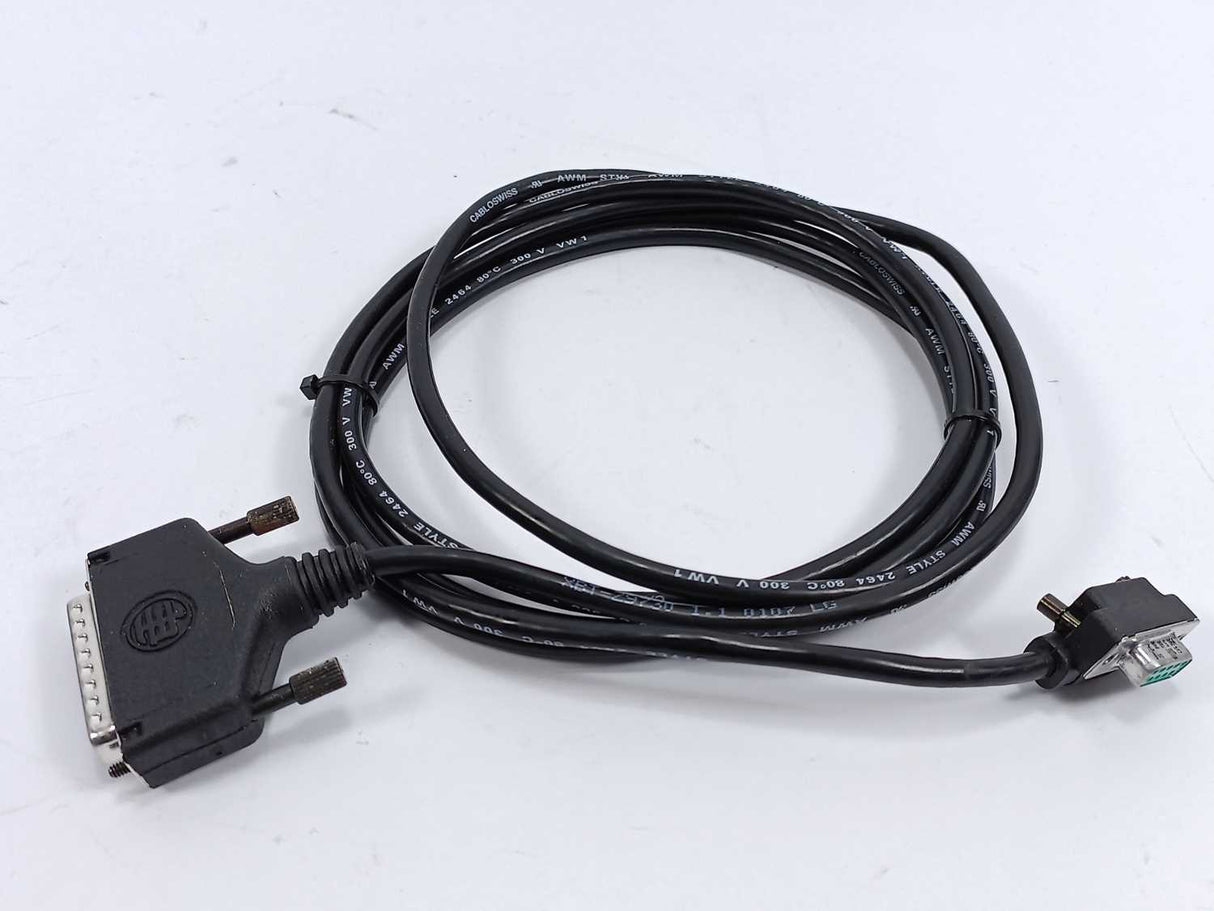 Schneider Electric XBT-Z9730 Operator Interface Cable. 2,5 m.