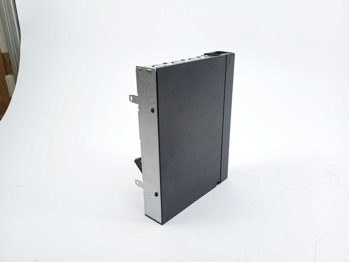 Danfoss 130B1234 MCO 305 Programmable Motion Controller w/ Enclosure