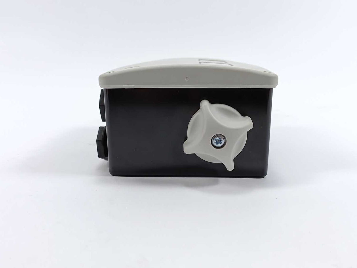 Danfoss 017-514066 RT107 Thermostat