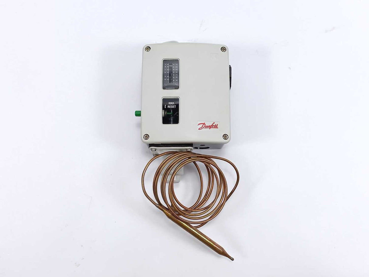 Danfoss 017-514066 RT107 Thermostat