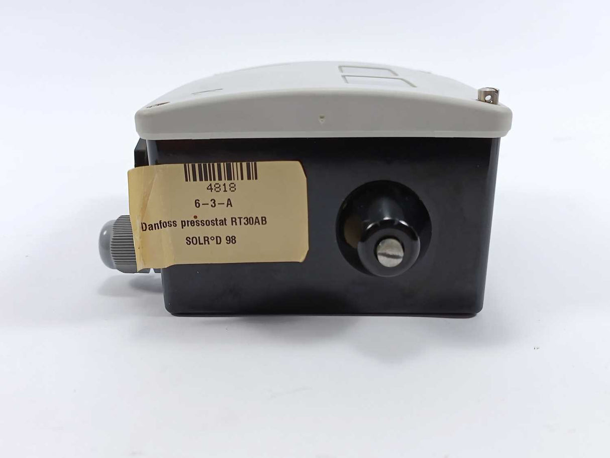 Danfoss 017-518866 RT30AB Thermostat