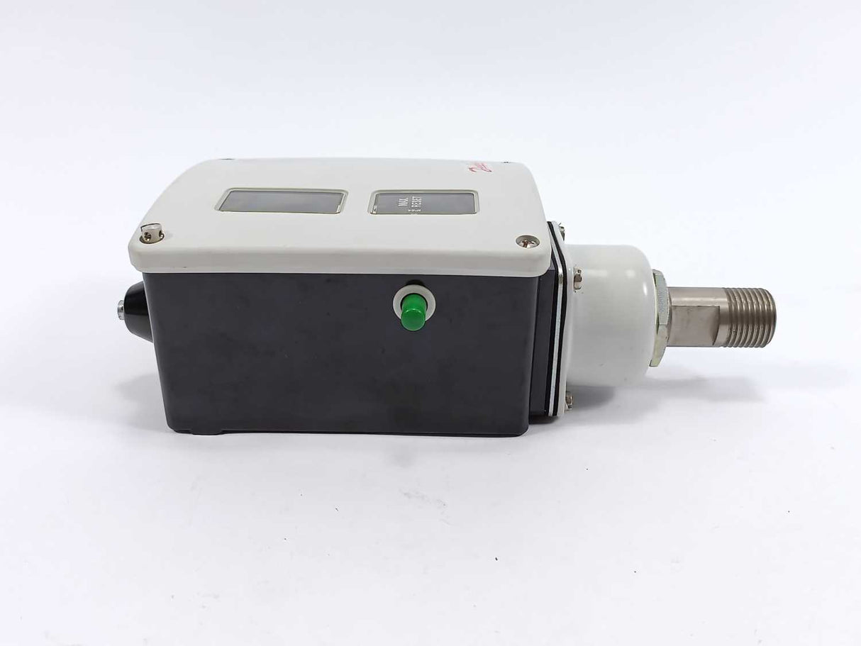 Danfoss 017-518866 RT30AB Thermostat