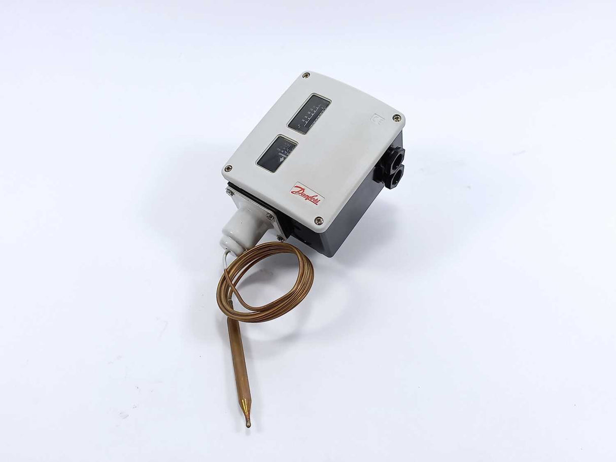 Danfoss 017-514066 RT107 Thermostat 2 meter