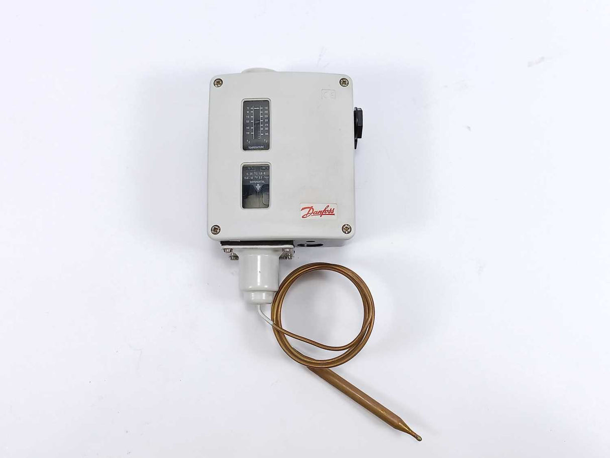 Danfoss 017-514066 RT107 Thermostat 2 meter