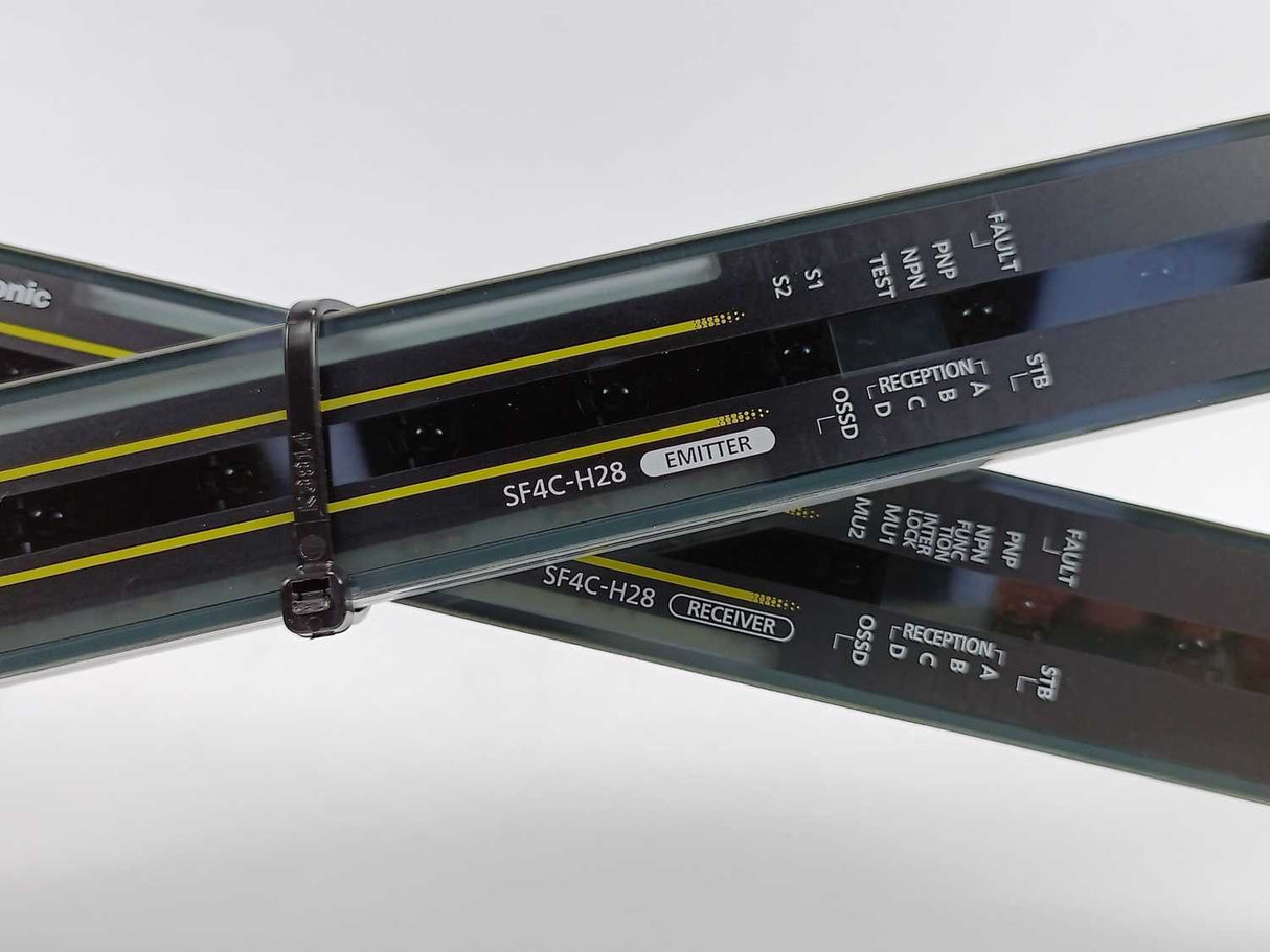 Panasonic SF4C-H28D Receiver & SF4C-H28E Emitter 560mm