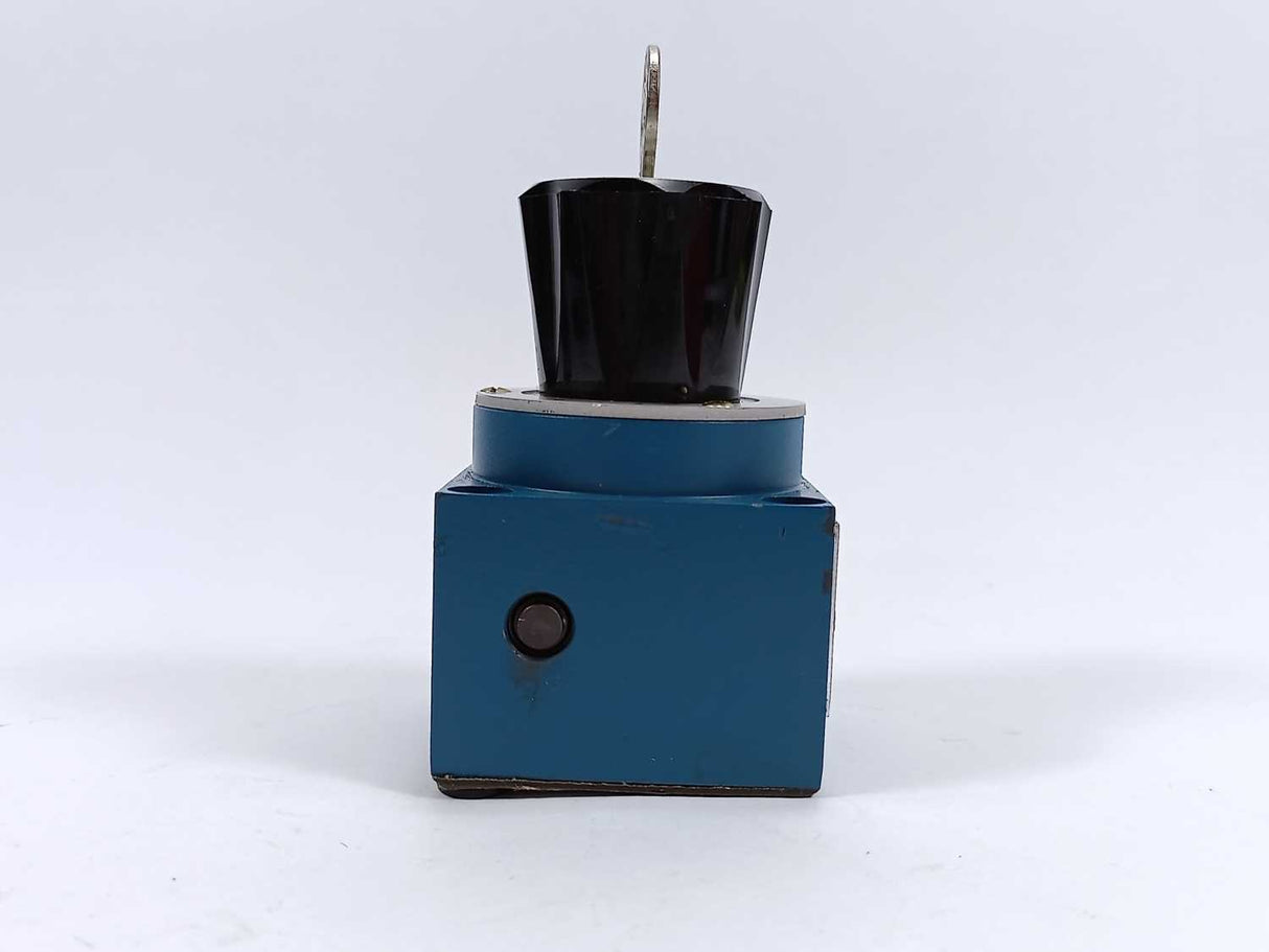 Rexroth 2 FRM 5-32/3 Q FLOW CONTROL VALVE 00005631