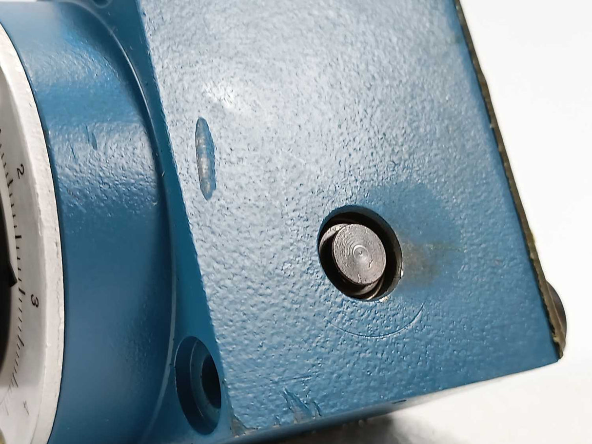 Rexroth 2 FRM 5-32/3 Q FLOW CONTROL VALVE 00005631