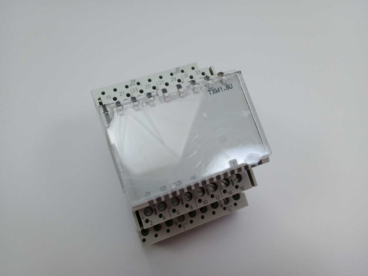 Siemens TXM1.8U 553-141 Universal module