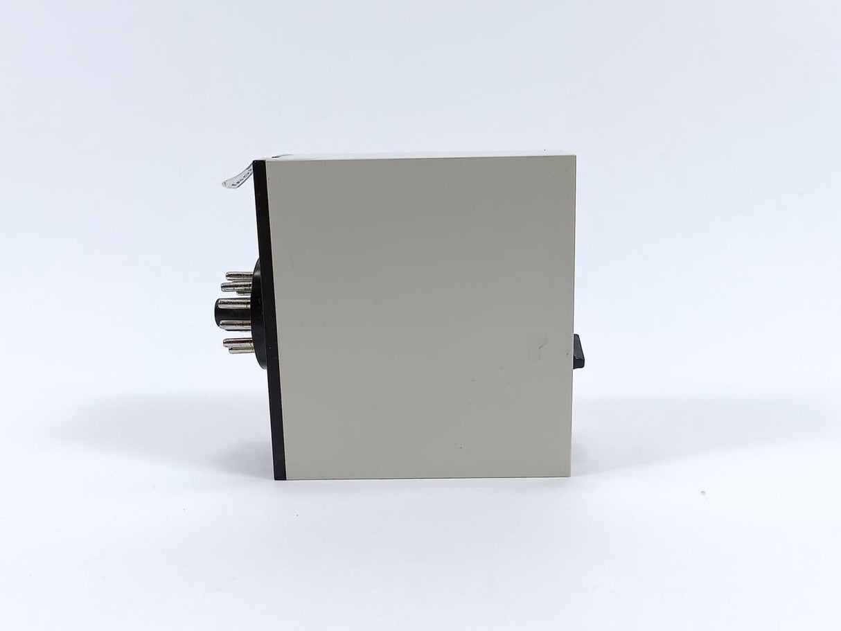 Carlo Gavazzi SV215812 Dual Level Relay
