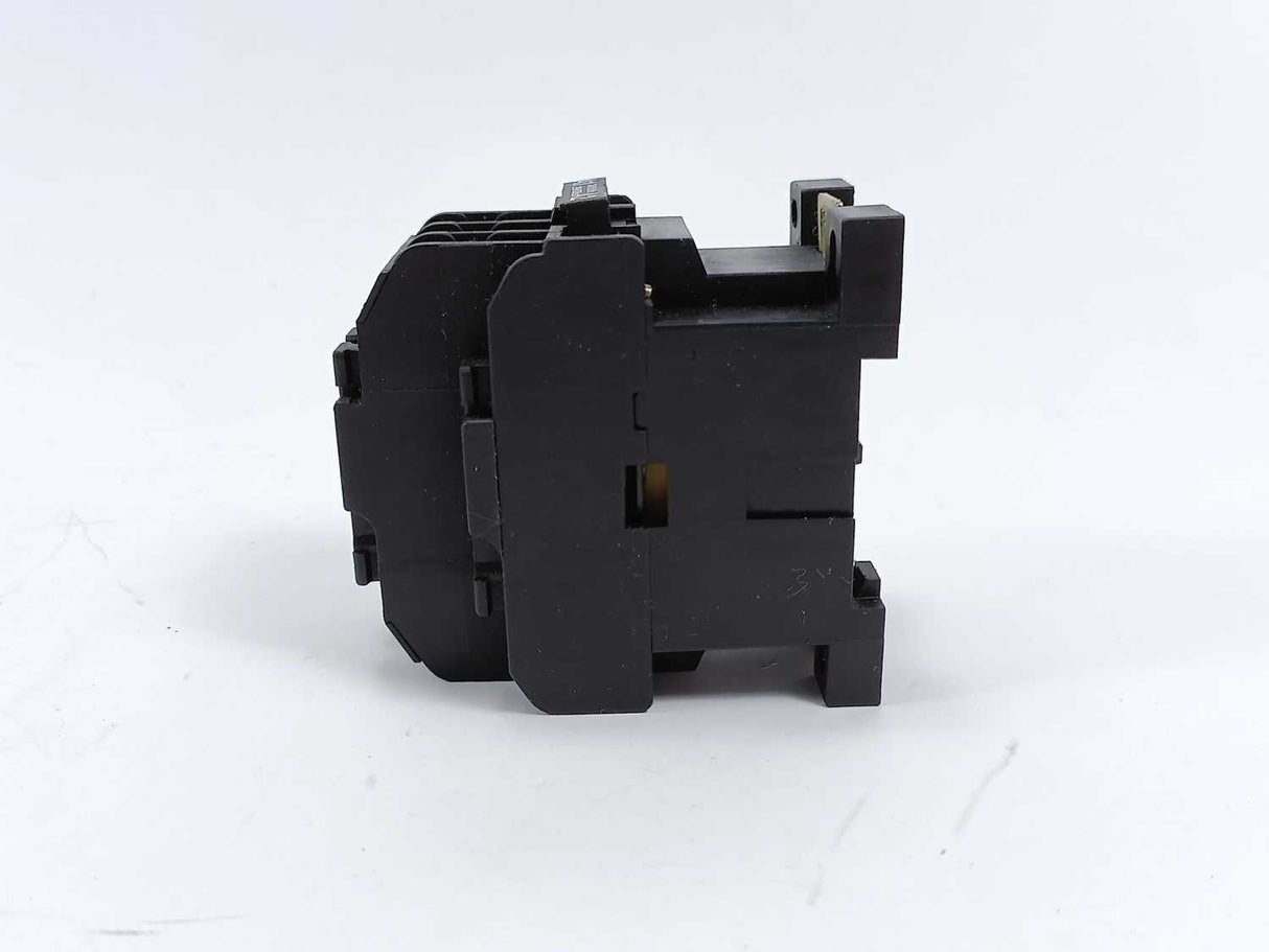 Danfoss CI2 Contactor 1st Grade 24V coil