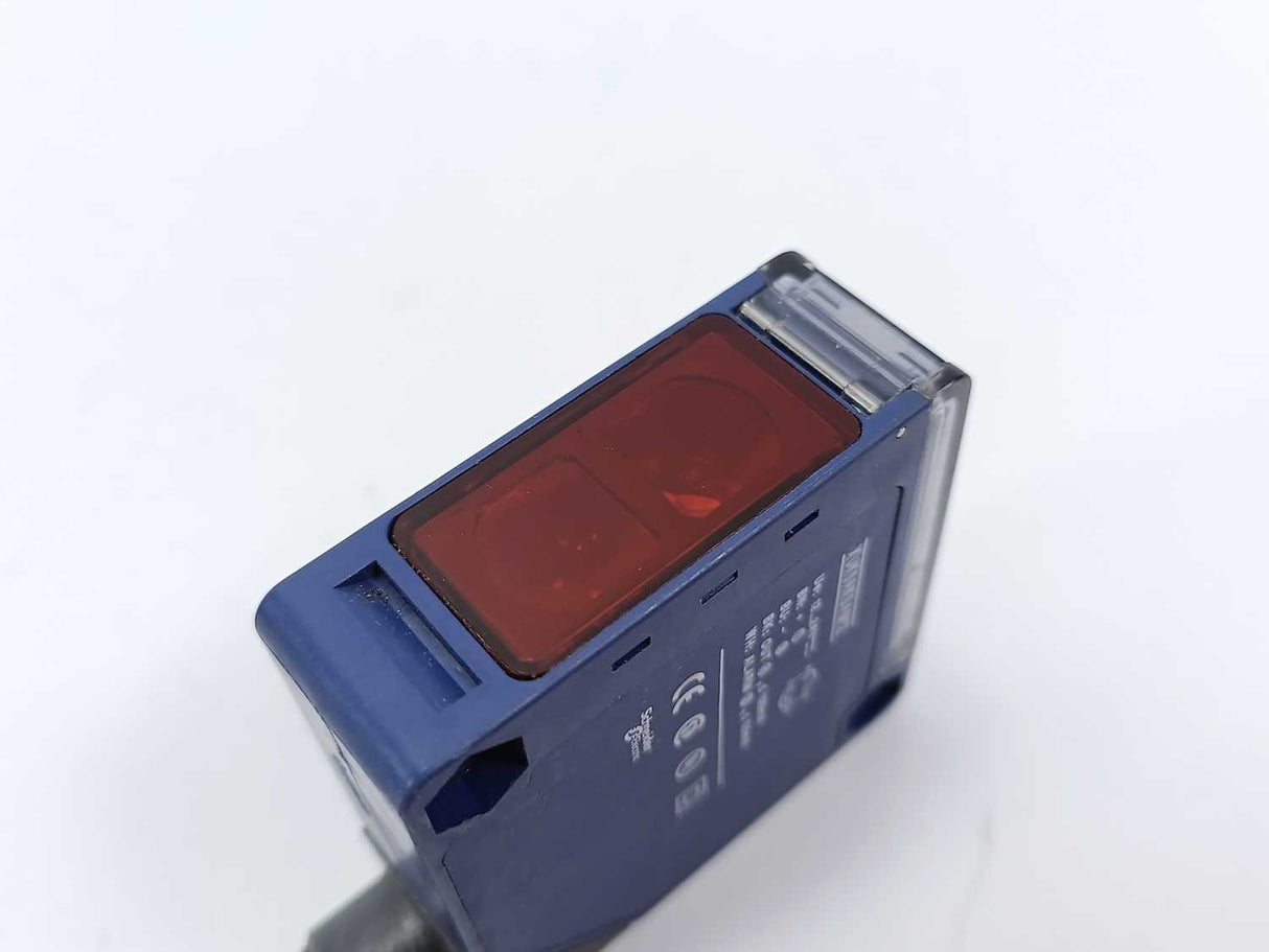 TELEMECANIQUE XUK0AKSAM12 Photoelectric sensor