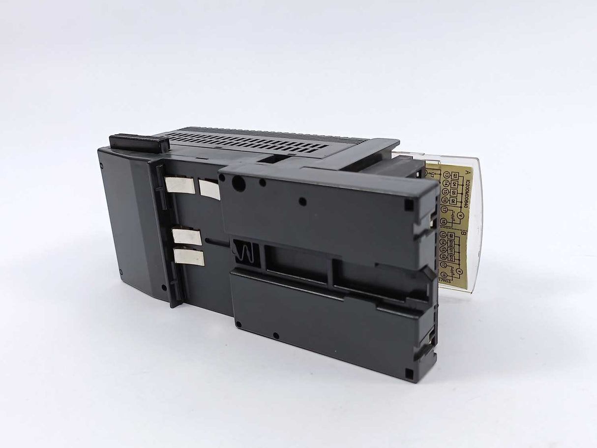 GE Fanuc IC200MDD840F Discrete Mixed Module w/ IC200CHS022G Compact I/O Carrier