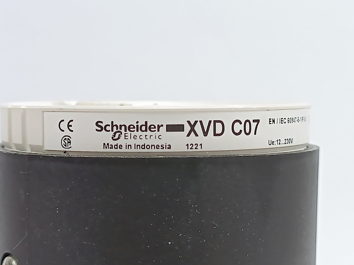 Schneider Electric XVDC07 W/ XVD C37, XVD C36, XVD C34, XVD C6B5