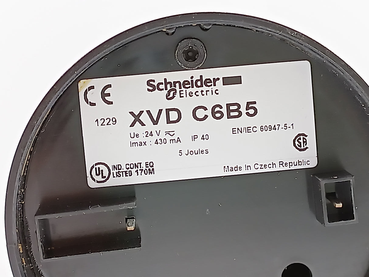 Schneider Electric XVDC07 W/ XVD C37, XVD C36, XVD C34, XVD C6B5