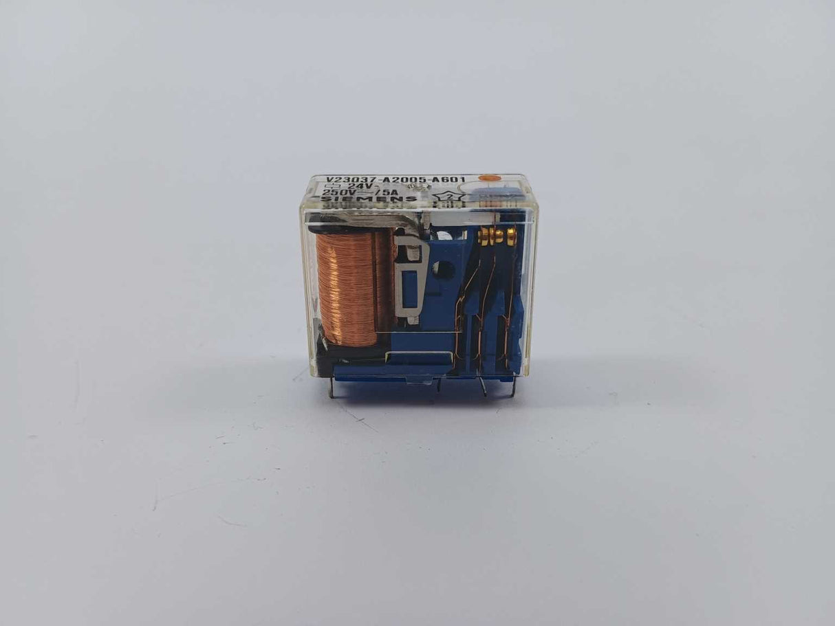 Siemens V23037-A2005-A601 Relay 24V