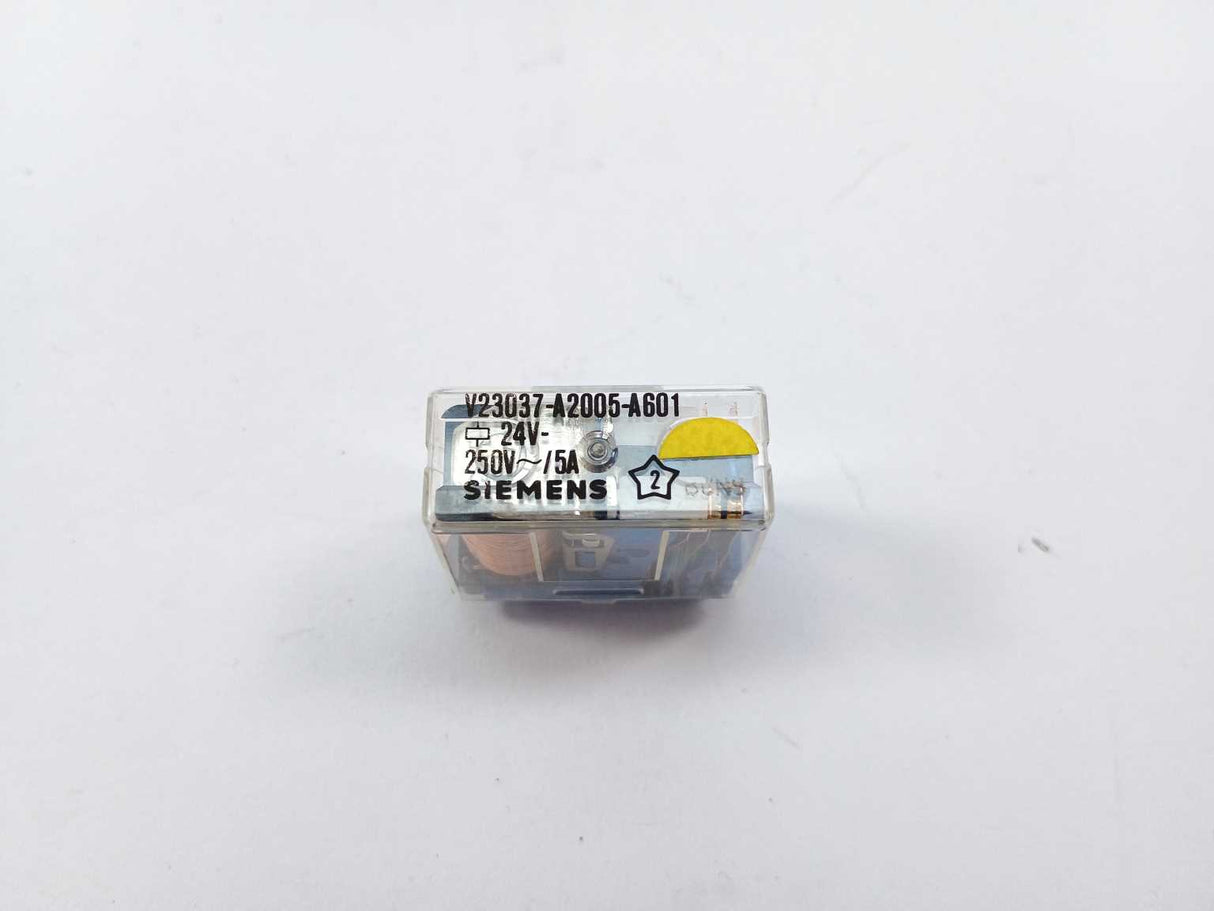 Siemens V23037-A2005-A601 Relay 24V