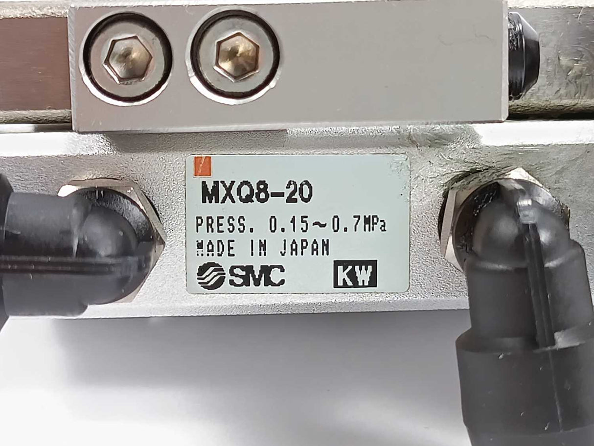 SMC MXQ8-20 Precision slide PRESS. 0,15-0,7MPa