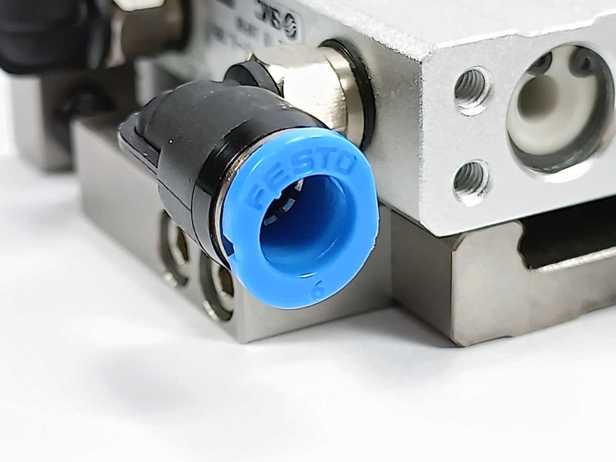 SMC MXQ8-20 Precision slide PRESS. 0,15-0,7MPa