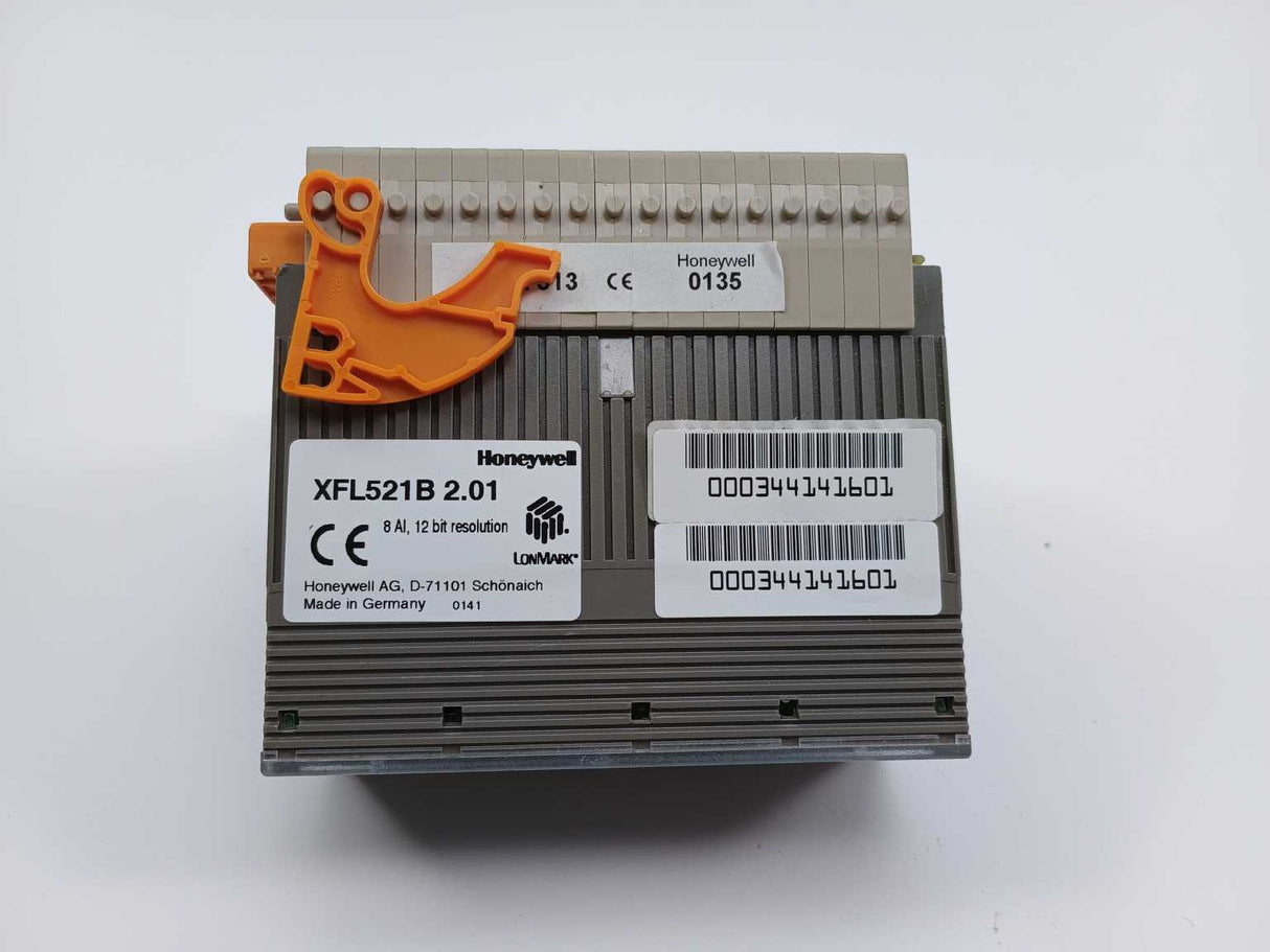Honeywell XFL521B 2.01 8 AI 12bit resolution with XSL513 Terminal block