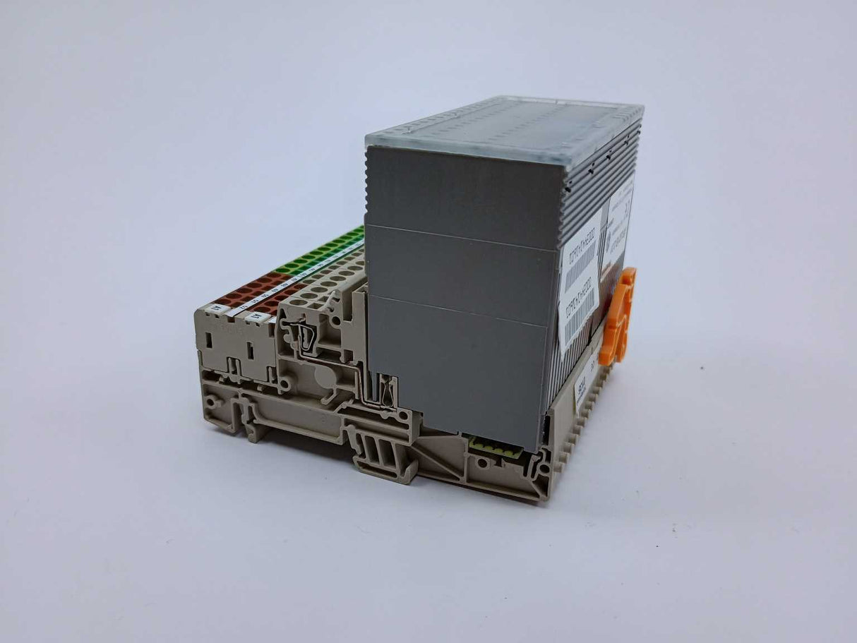 Honeywell XFL521B 2.01 8 AI 12bit resolution with XSL513 Terminal block